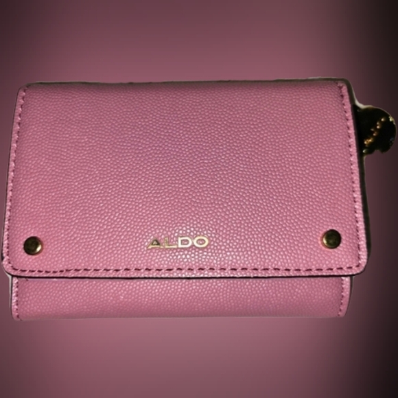 NWOT Small Aldo Pink Wallet with Gold Accents - Picture 1 of 7